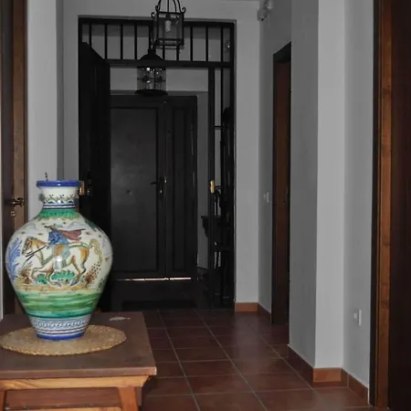 La Fuente Del Coso Cabeza la Vaca